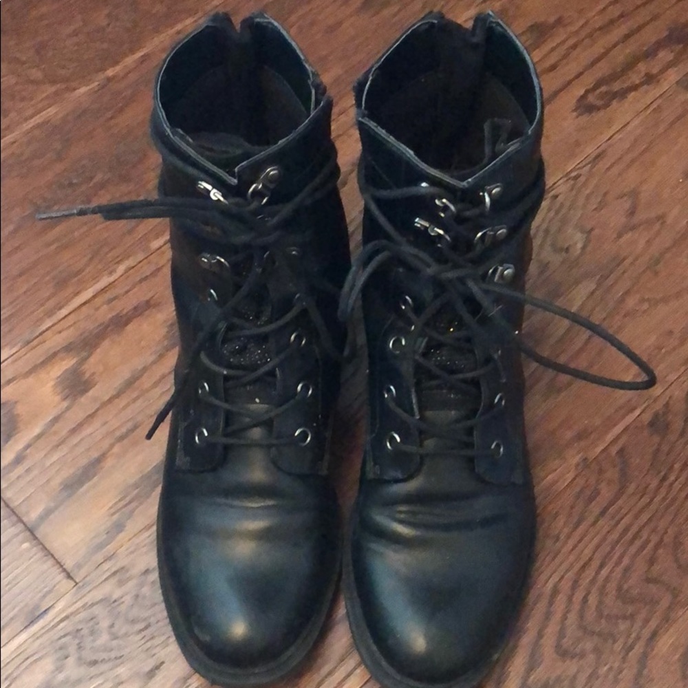 Circus by Sam Edelman combat boots
